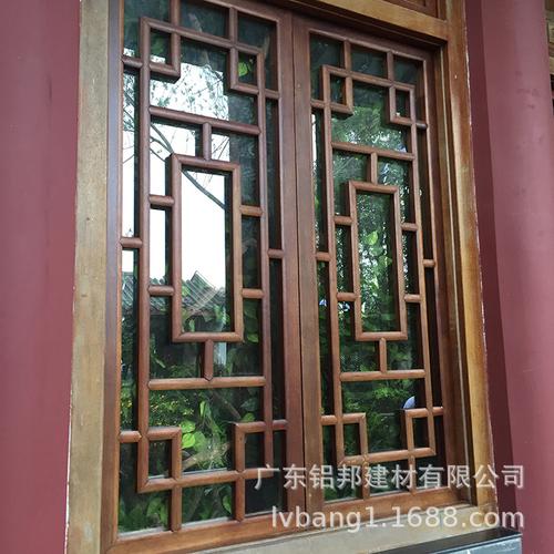 工廠擁有50多名技術過硬的操作工人,15道工序層層把關,保證產品的質量