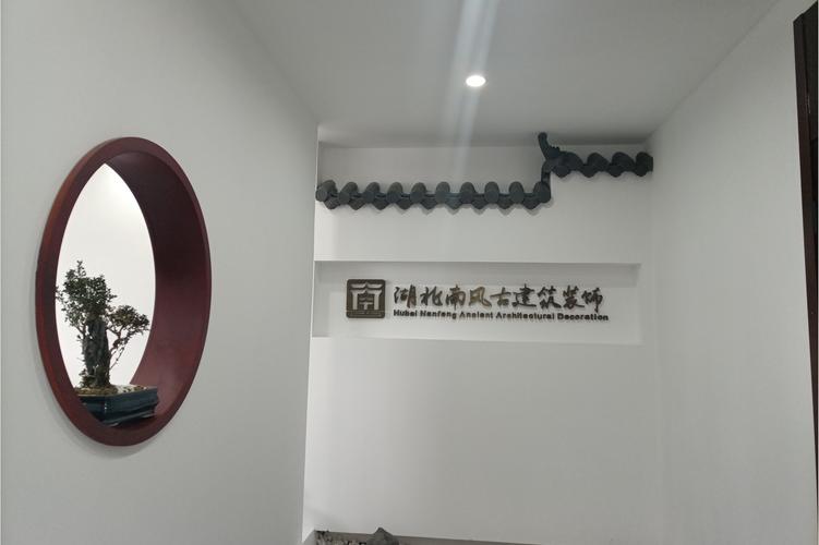 聚焦核心資質(zhì) 對外承包、園林綠化與金屬門窗工程施工的市場機遇與管理要點